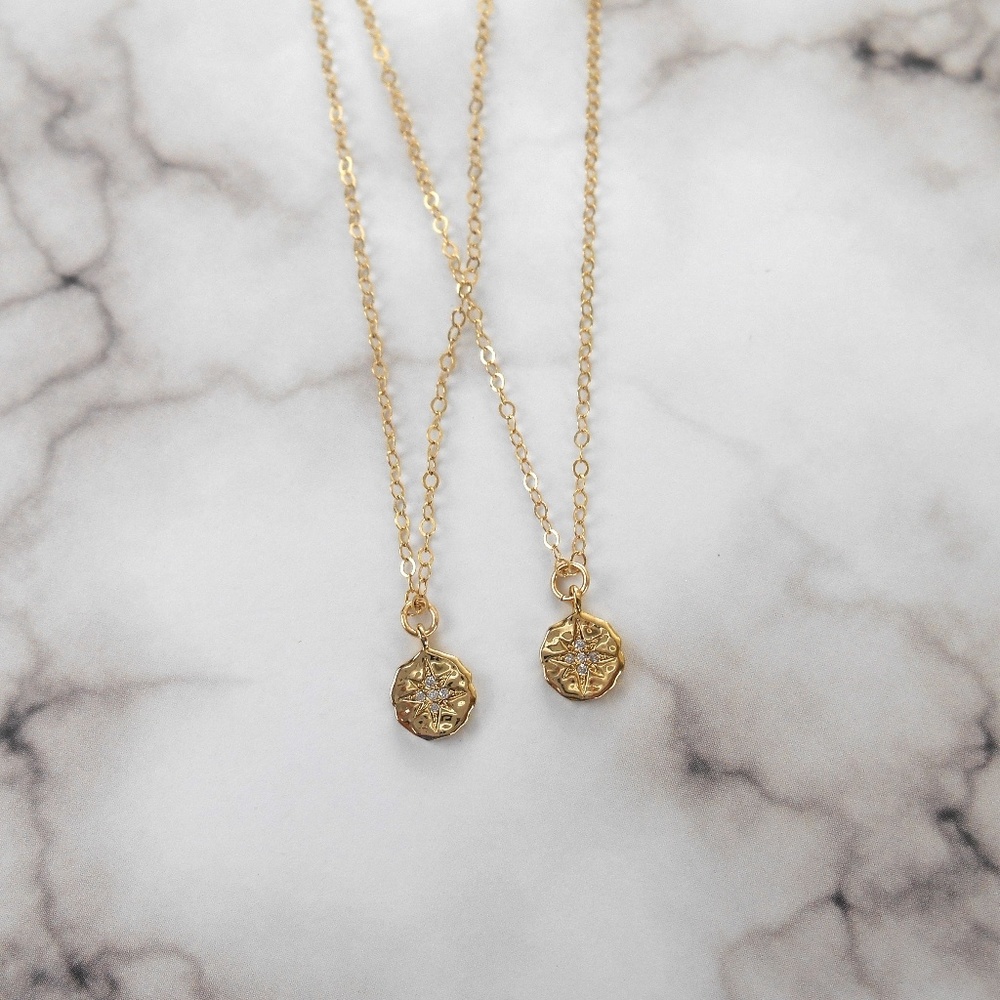 🆕️North Star Necklace - Picture 5 of 7